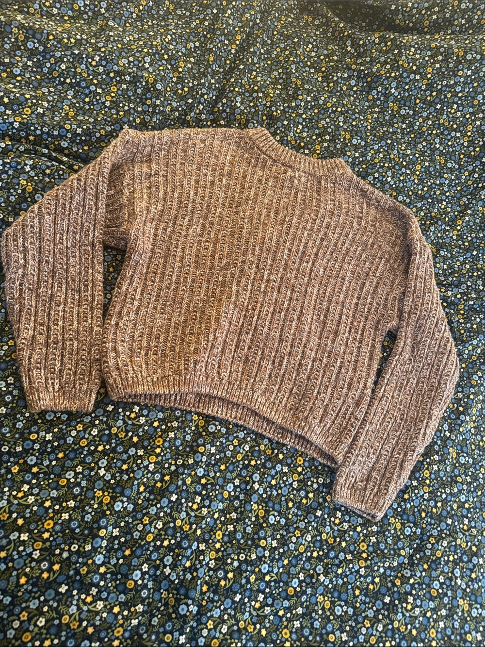 Universal Thread Marled Taupe Ribbed Crewneck Sweater